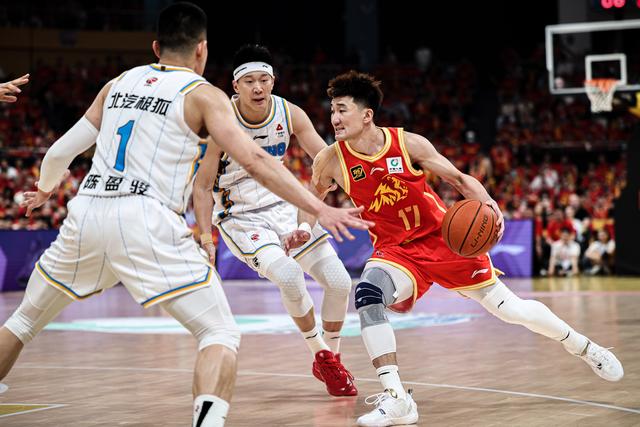 让人期待的中国职业篮球联赛 让人期待的中国职业篮球联赛