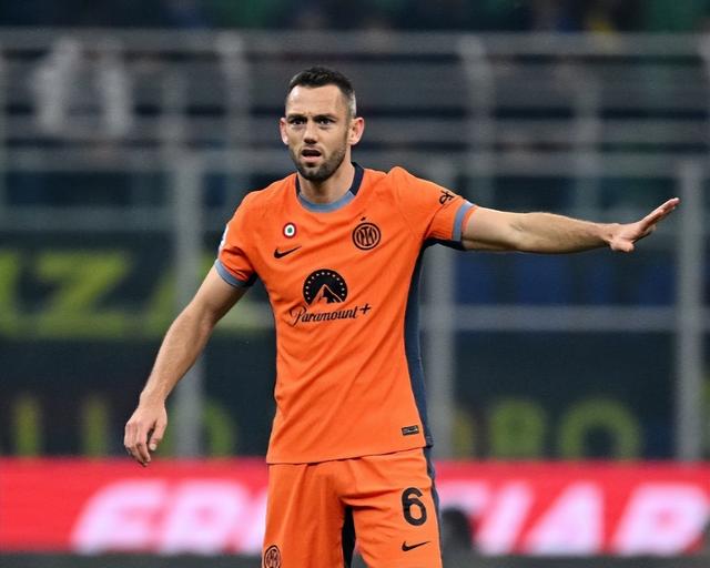 B体育课程-德国遭遇困境，惊险获胜晋级