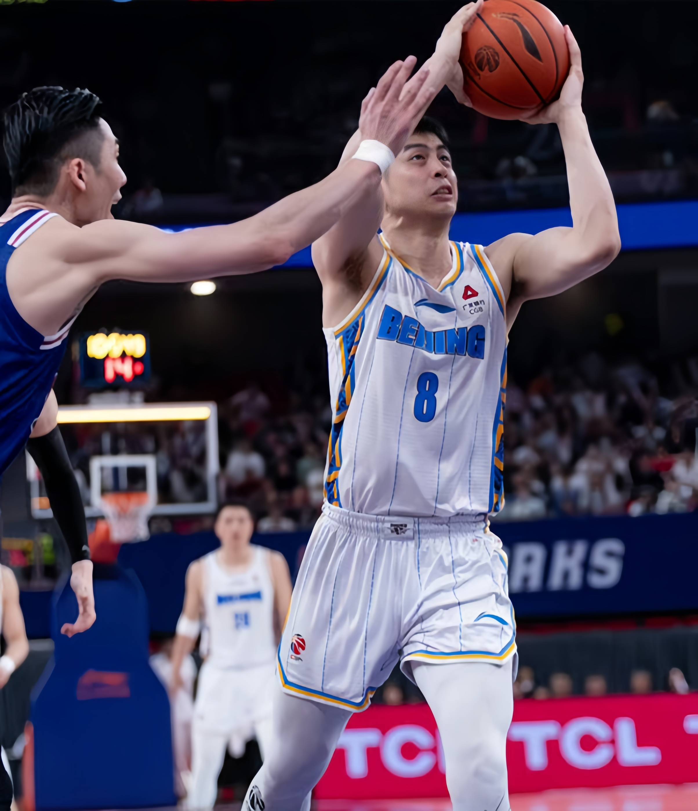 B体育官网-山东男篮客场大胜，实力获肯定