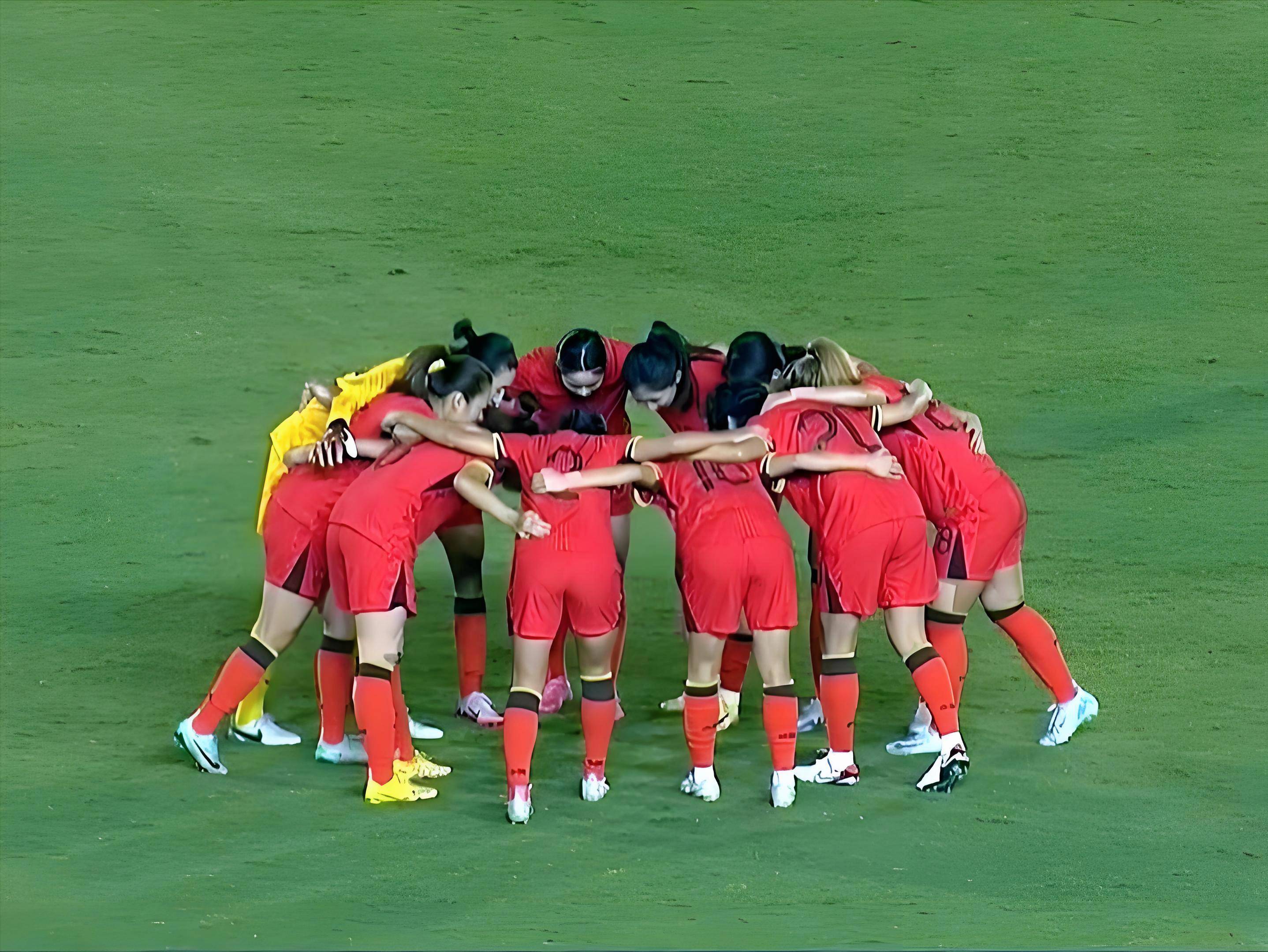 B体育课程-中国队在比赛中展现绝佳水平，成功取得胜利