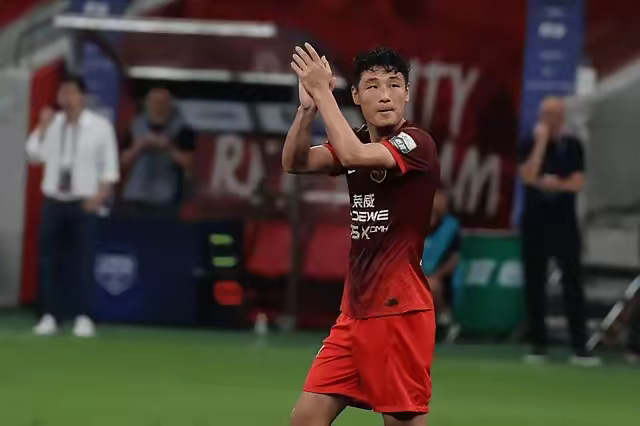 B体育登录入口-武磊在比赛中为球队攻入关键进球