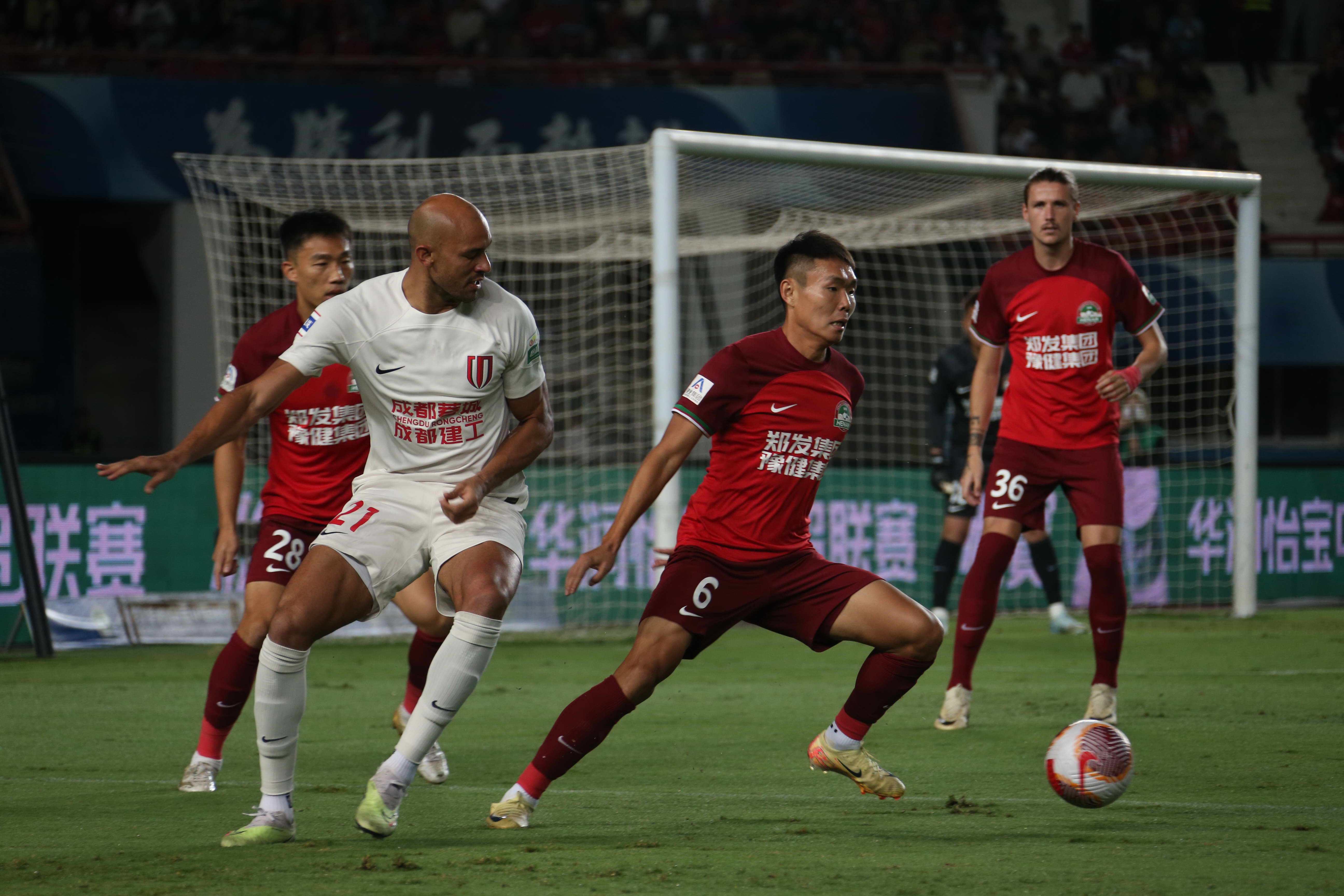 足球比赛结果公布,谁能晋级下一轮? 足球比赛结果公布,谁能晋级下一轮?