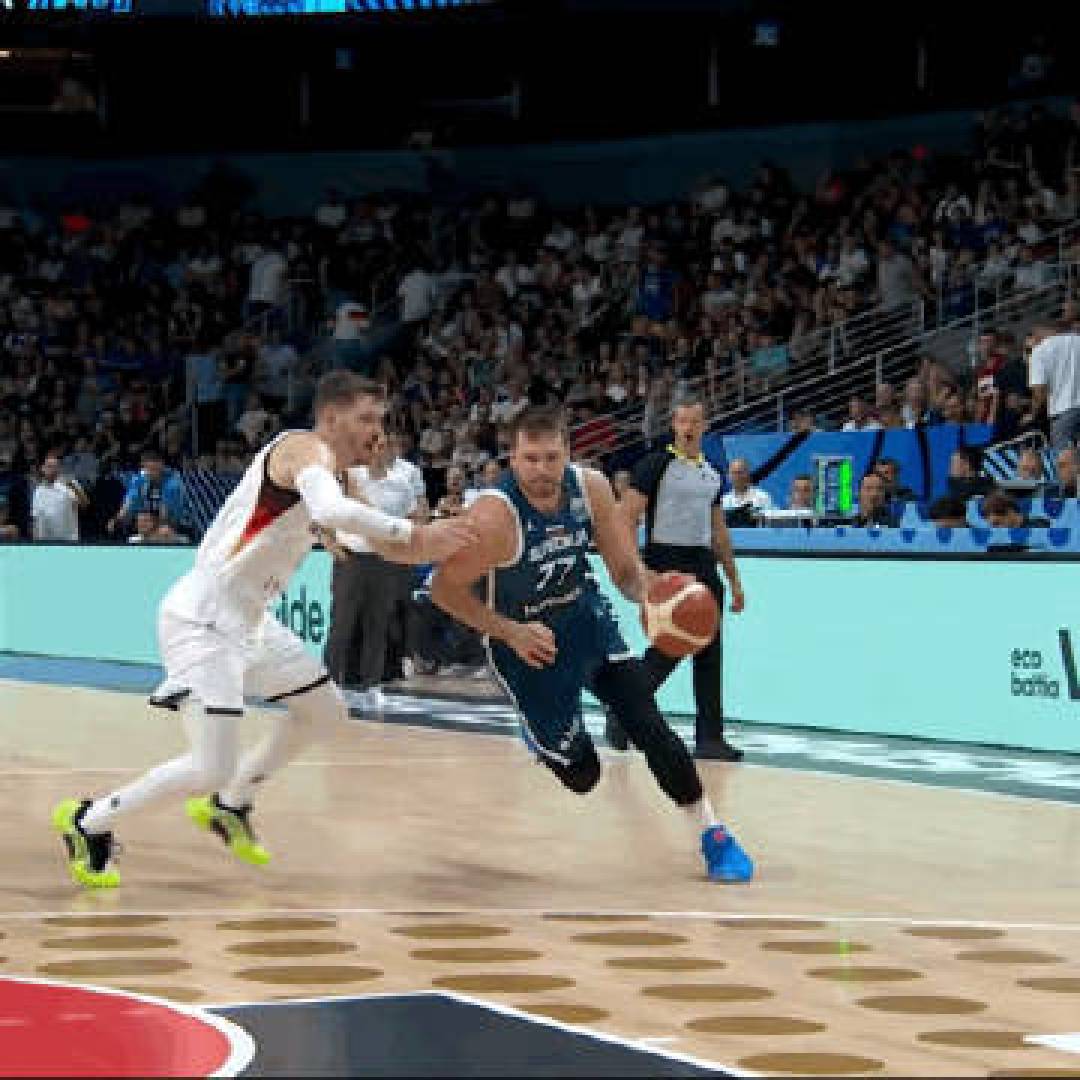 B体育娱乐-多支球队残阵出战，篮球角逐激发团队精神的简单介绍