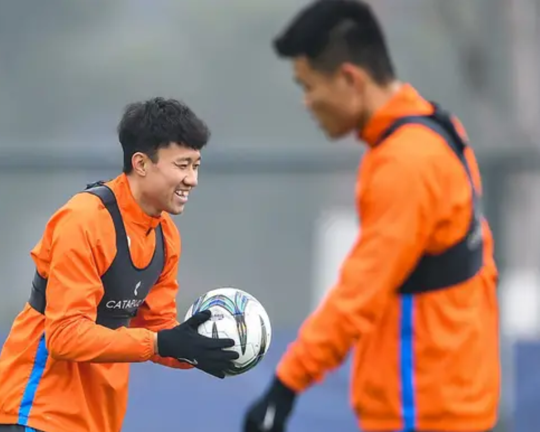 包含山东鲁能对阵武汉卓尔,欲扭转颓势的词条 包含山东鲁能对阵武汉卓尔,欲扭转颓势的词条